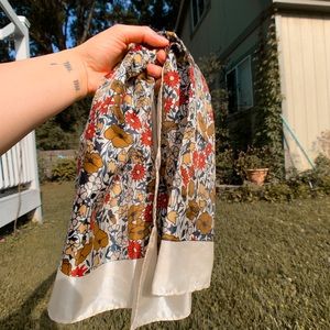 Vintage 70s Vibe Floral Scarf